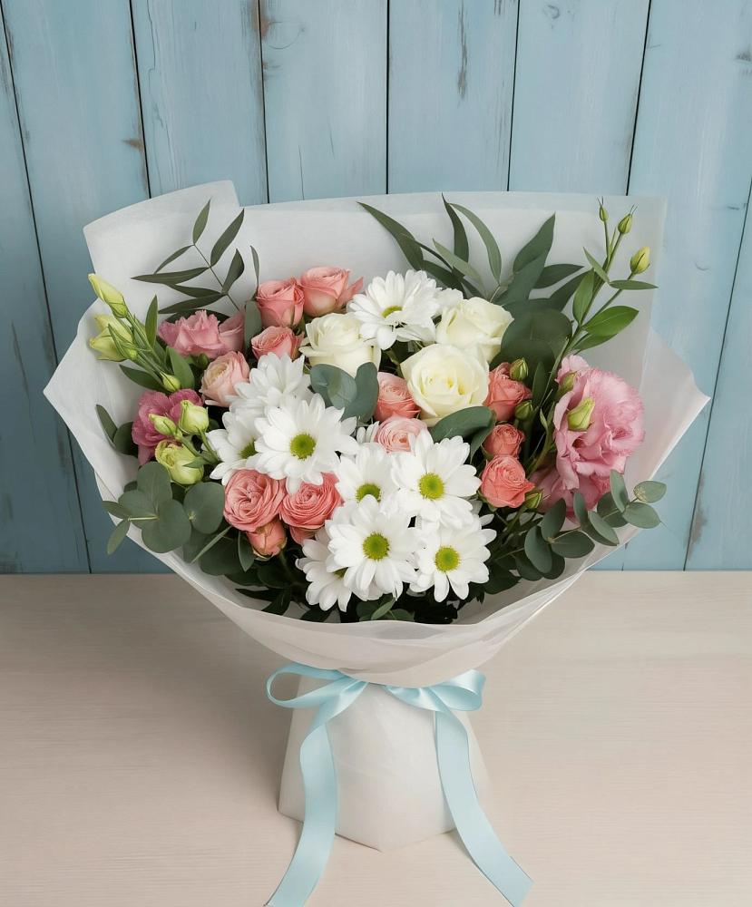 Букет цветов из: Розы, Лизиантусы и Хризантемы в Гергебиле