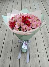 Букет цветов из:  Альстромерии в Гергебиле