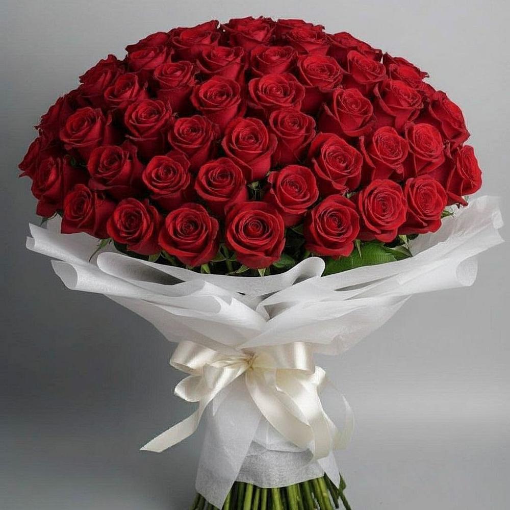 Букет 101 Красная роза Блэк Мэджик в Гергебиле