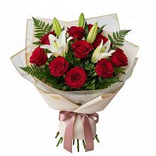 Букет цветов из:  Лилии и Розы в Гергебиле