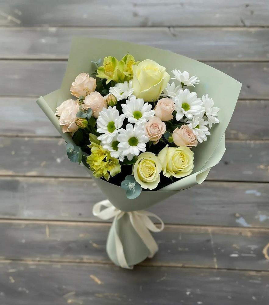 Букет цветов из: Альстромерии, Розы и Хризантемы в Гергебиле