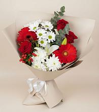 Букет цветов из:  Розы, Хризантемы, Герберы и Лилии в Гергебиле