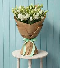 Букет цветов из:  Лизиантусы #REPLACE_PRED# Гергебиле