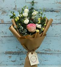 Букет цветов из:  Розы и Лизиантусы #REPLACE_PRED# Гергебиле